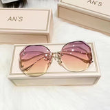 Sunglasses female ins new round face Korean fashion boundless sunglasses driving catwalk sunglasses UV protection