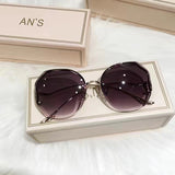Sunglasses female ins new round face Korean fashion boundless sunglasses driving catwalk sunglasses UV protection