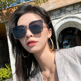 Ins white frame sunglasses women's trendy 2022 new retro net red sunglasses slim high-end sunglasses men