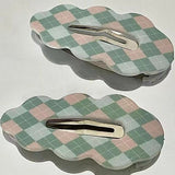 Strawberry Rhombus ~ Retro Sweet Girl Showa Genki Plaid Cloud Press Clip BB Clip Girl Cute Seamless Edge Clip