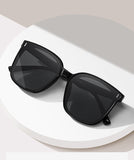 2023 new sunglasses Douyin same style Korean version of sunglasses fashion street shooting rice nail sunglasses net red glasses female