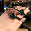 Triangle crystal green