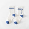 Vertical letter socks / with hanging card