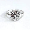 Cross flower plain silver / adjustable opening