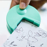 SYGA R4 Round Corner Cutter Paper Punch Tool Crafting Supplies Easy to Use (Color May Vary)