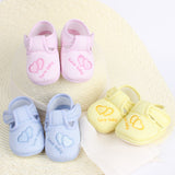 Baby shoes baby soft bottom toddler shoes Baotou cotton cloth 3-6-12 months newborn spring and autumn single shoes 722