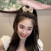 Beige bow