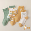 Yellow and green rabbit / 2-5 years old; five pairs