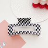 Medium square gripper - black and white grid / plastic