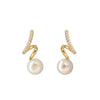 Twisted pearl stud earrings