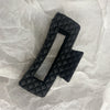 Black diamond gripper
