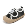 Black / the inner length of the 20 yards shoes is about 13cm