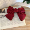 Spring clip wine red
