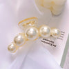 Large white pearl [independent beads not conjoined beads]
