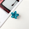 Hole blue / plastic/resin