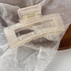 Jelly color square clip (off-white)