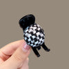 P766 big beads black and white grid