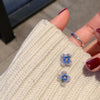 1 pair of blue flower earrings