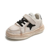 Black / the inner length of the 21 size shoes is about 13.5cm