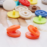 Hand press color plastic four-in-one buckle tool-free resin mother-in-law buckle baby clothes button children's clothes snap button