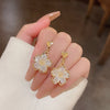 A523 gold