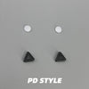 Triangular black ear clip [with magnet sheet]
