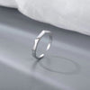 【d35】open rhombus faceted ring