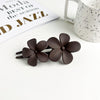Frosted double flowers - dark coffee / plastic/resin