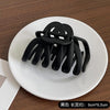 Black large pumpkin clip (suitable for more hair volume)