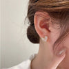 M51 [love earrings white]