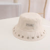 1d letter beige / hat circumference 52-54cm reference 3-9 years old
