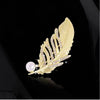 Matte gold leaves