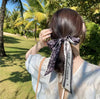 Small flower black and white headband