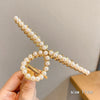 4# large pearl clip (packed in a separate opp bag)