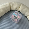 Cartoon little catch - rabbit