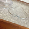 F6512a silver knotted bracelet